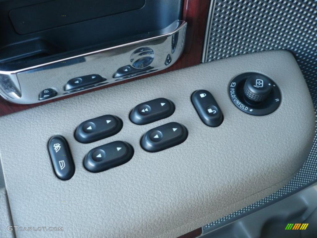 2008 F150 Lariat SuperCrew 4x4 - Redfire Metallic / Tan photo #8
