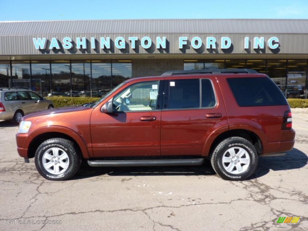 2010 Explorer XLT 4x4 - Dark Copper Metallic / Camel photo #1