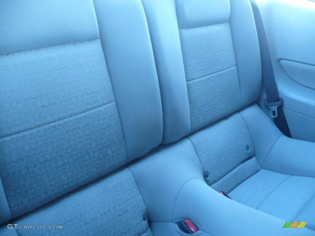 2006 Mustang V6 Premium Coupe - Vista Blue Metallic / Light Graphite photo #12