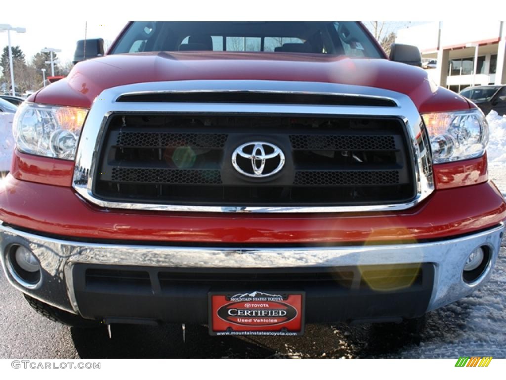 2010 Tundra Double Cab 4x4 - Radiant Red / Graphite Gray photo #33