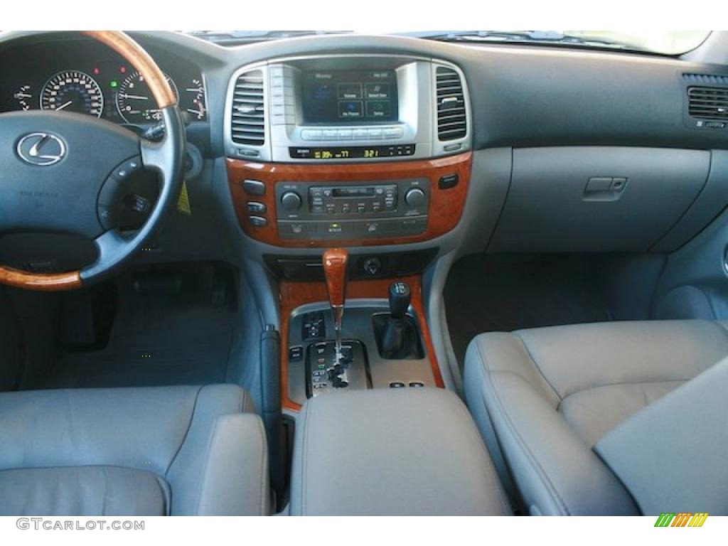 2005 Lexus LX 470 Dashboard Photos