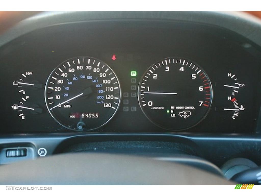 2005 Lexus LX 470 Gauges Photos