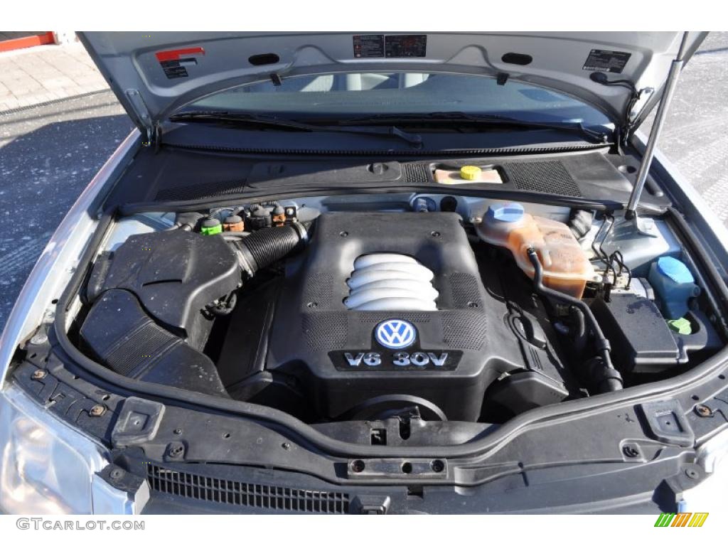 2002 Volkswagen Passat GLS V6 Wagon Engine Photos