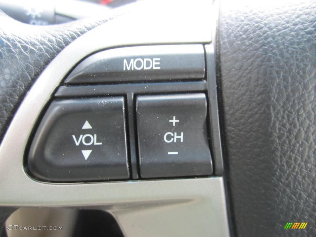 2009 Honda Accord LX-S Coupe Controls Photo #45188533