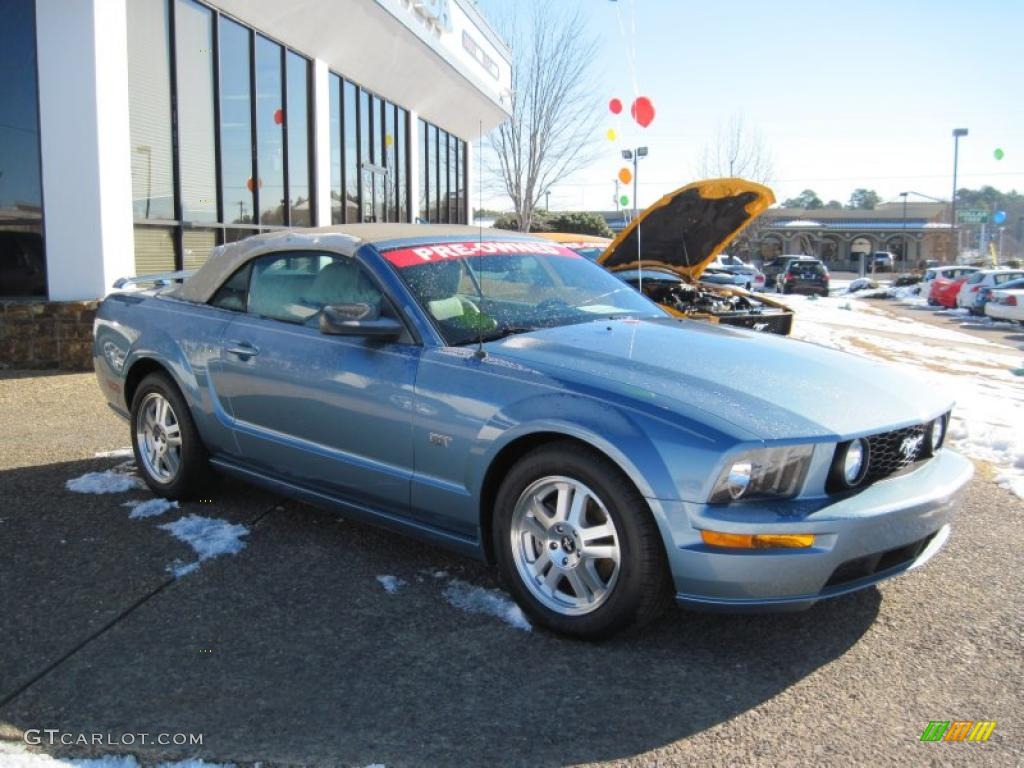 2007 Mustang GT Premium Convertible - Windveil Blue Metallic / Medium Parchment photo #4