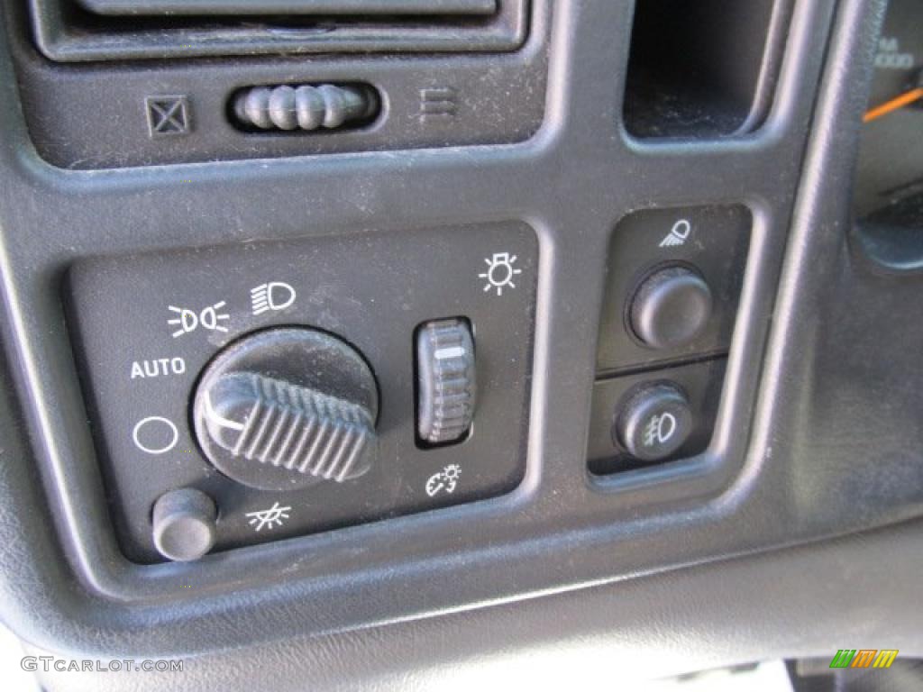 2007 Chevrolet Silverado 3500HD Regular Cab 4x4 Chassis Controls Photo #45192841