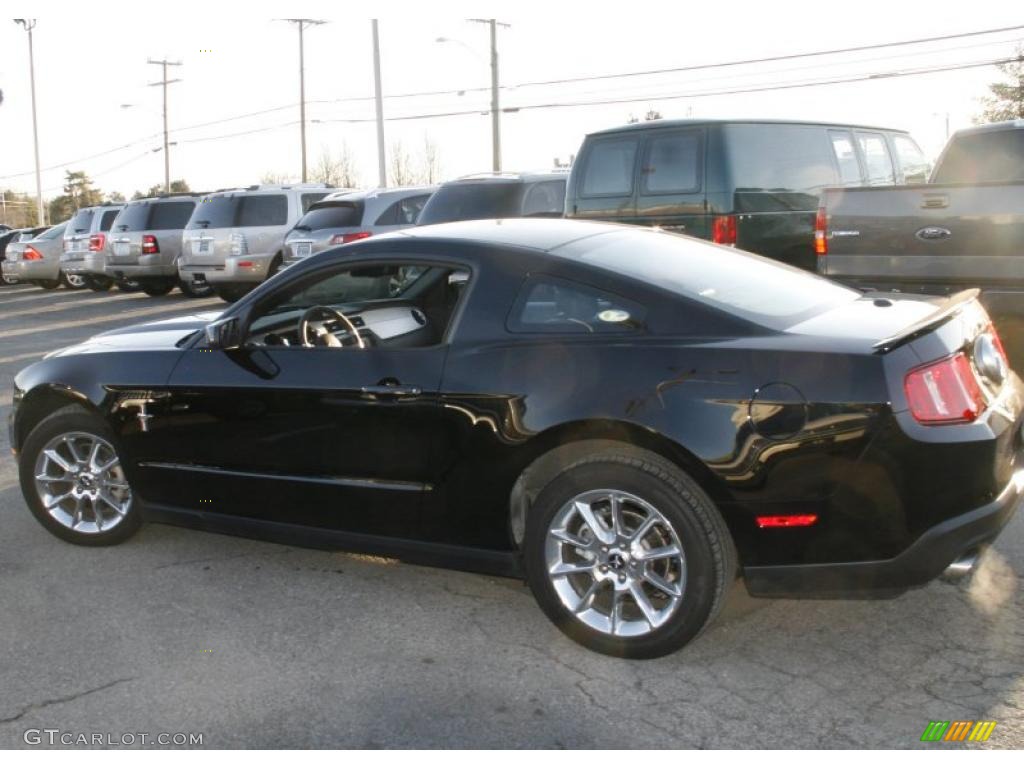 2011 Mustang V6 Premium Coupe - Ebony Black / Charcoal Black photo #8