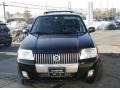 Black - Mariner Luxury 4WD Photo No. 2