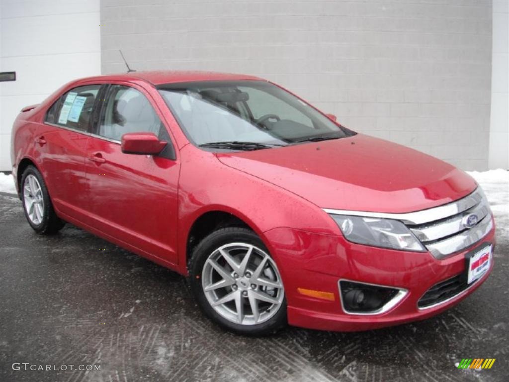 2011 Fusion SEL V6 - Red Candy Metallic / Medium Light Stone photo #2