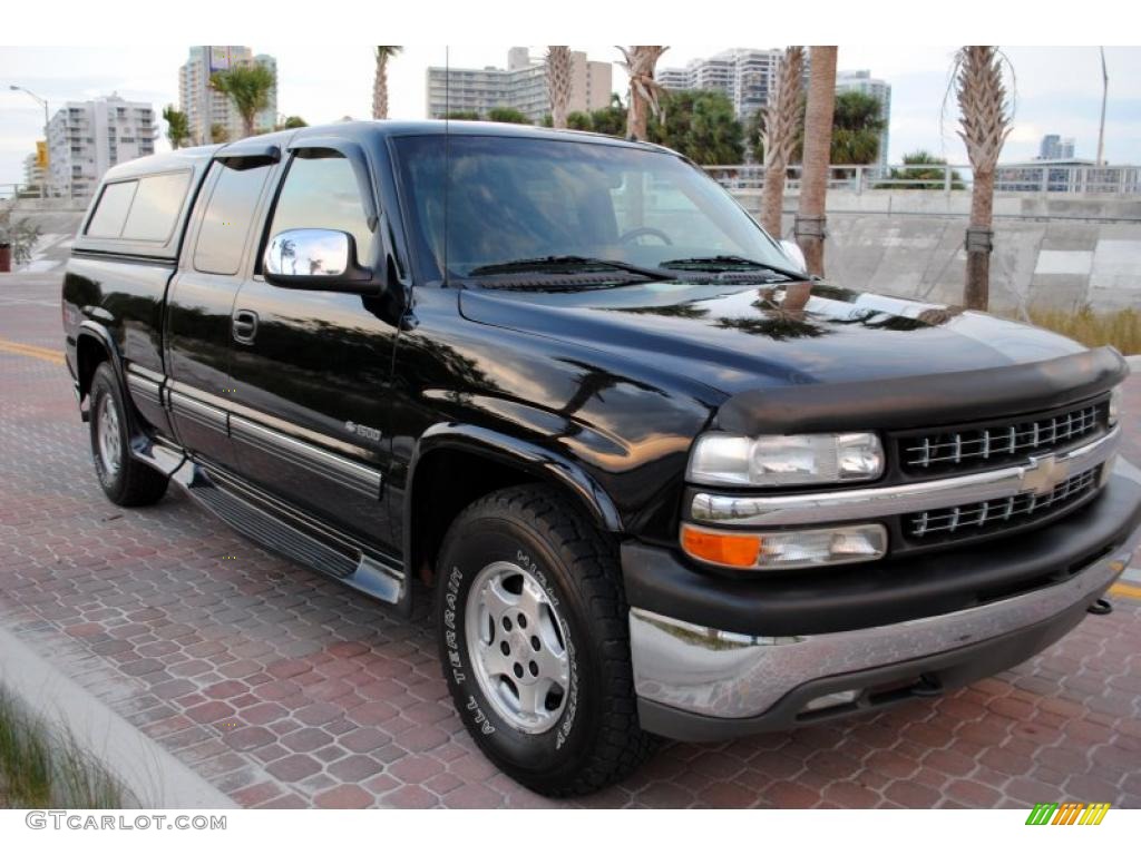 2002 Silverado 1500 LT Extended Cab 4x4 - Onyx Black / Graphite Gray photo #9