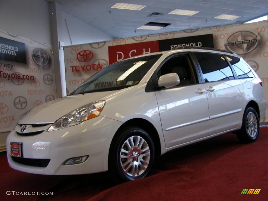 2008 Sienna XLE AWD - Arctic Frost Pearl / Fawn photo #1