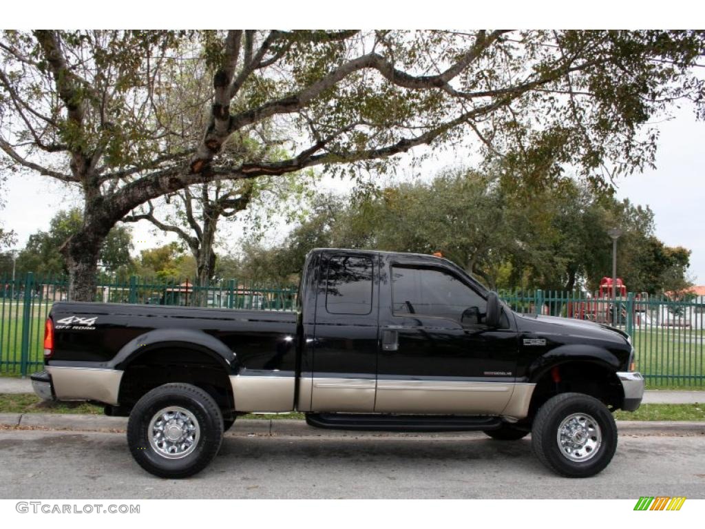 2000 F250 Super Duty Lariat Extended Cab 4x4 - Black / Medium Parchment photo #9