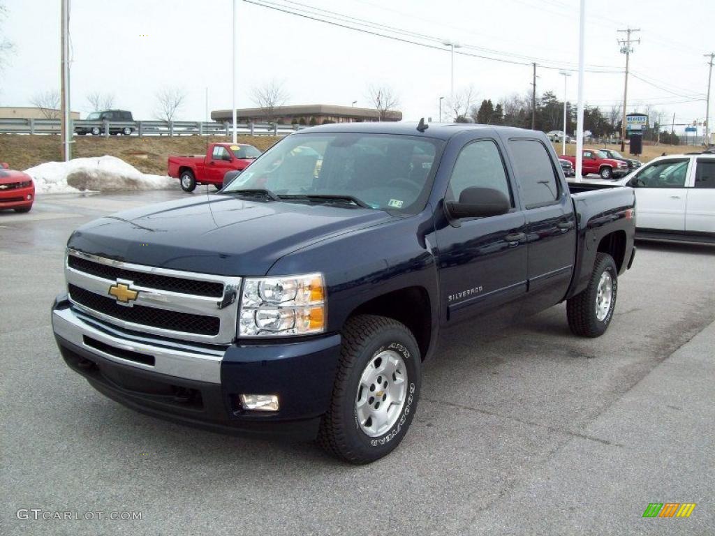 2011 Silverado 1500 LT Crew Cab 4x4 - Imperial Blue Metallic / Ebony photo #11