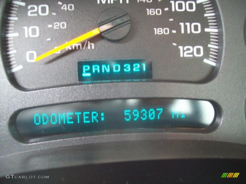 2004 Silverado 1500 Z71 Regular Cab 4x4 - Victory Red / Dark Charcoal photo #9