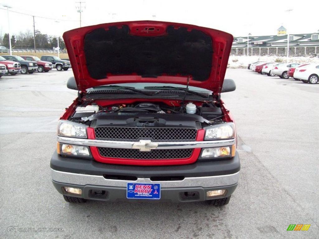2004 Silverado 1500 Z71 Regular Cab 4x4 - Victory Red / Dark Charcoal photo #20