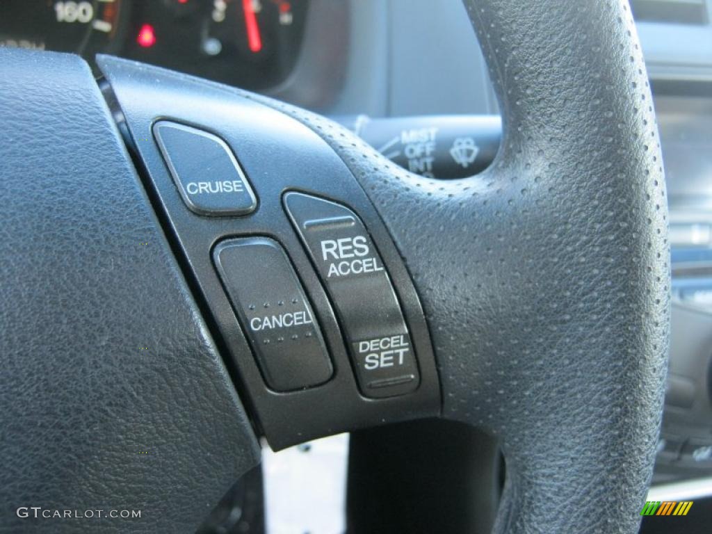 2004 Honda Accord EX Coupe Controls Photo #45204401