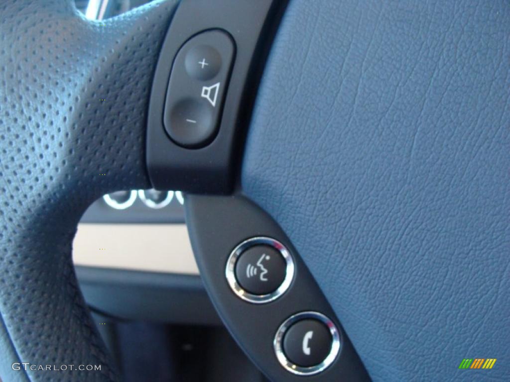 2011 Maserati GranTurismo Convertible GranCabrio Controls Photo #45205173