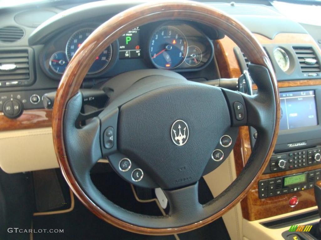 2011 Maserati Quattroporte S Pearl Beige Steering Wheel Photo #45205653