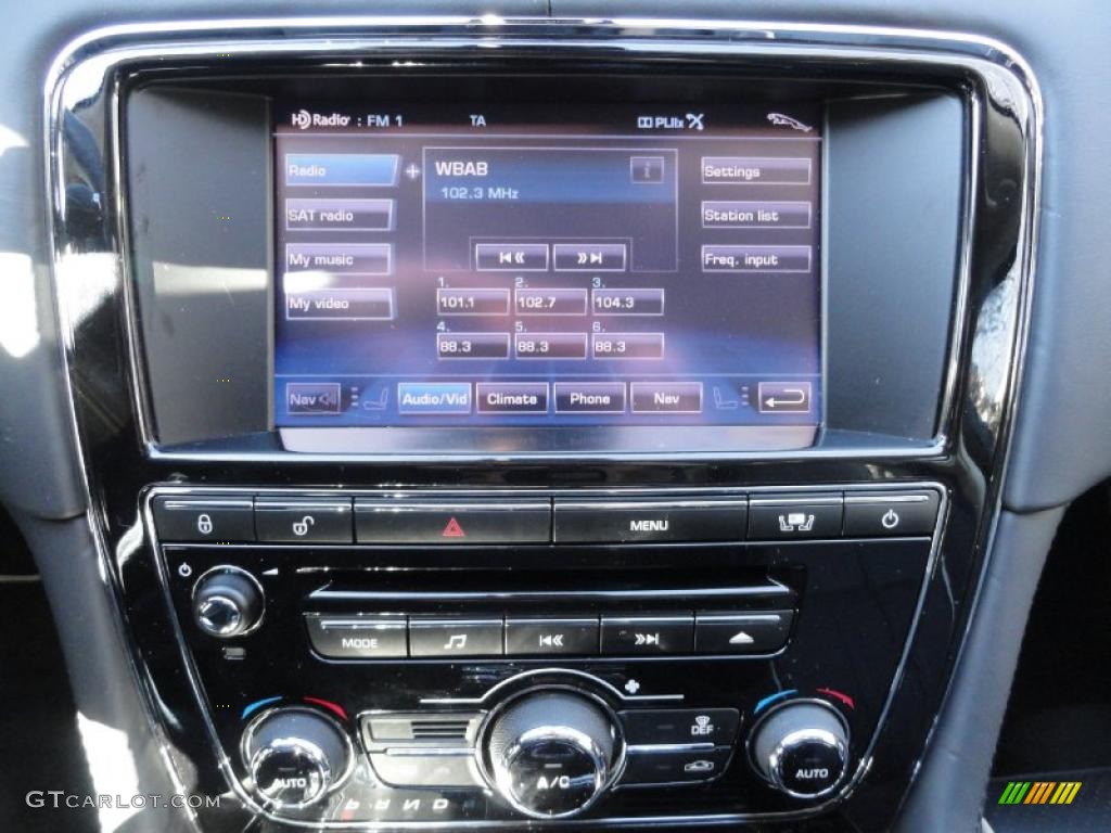 2011 Jaguar XJ XJL Supercharged Controls Photo #45206361