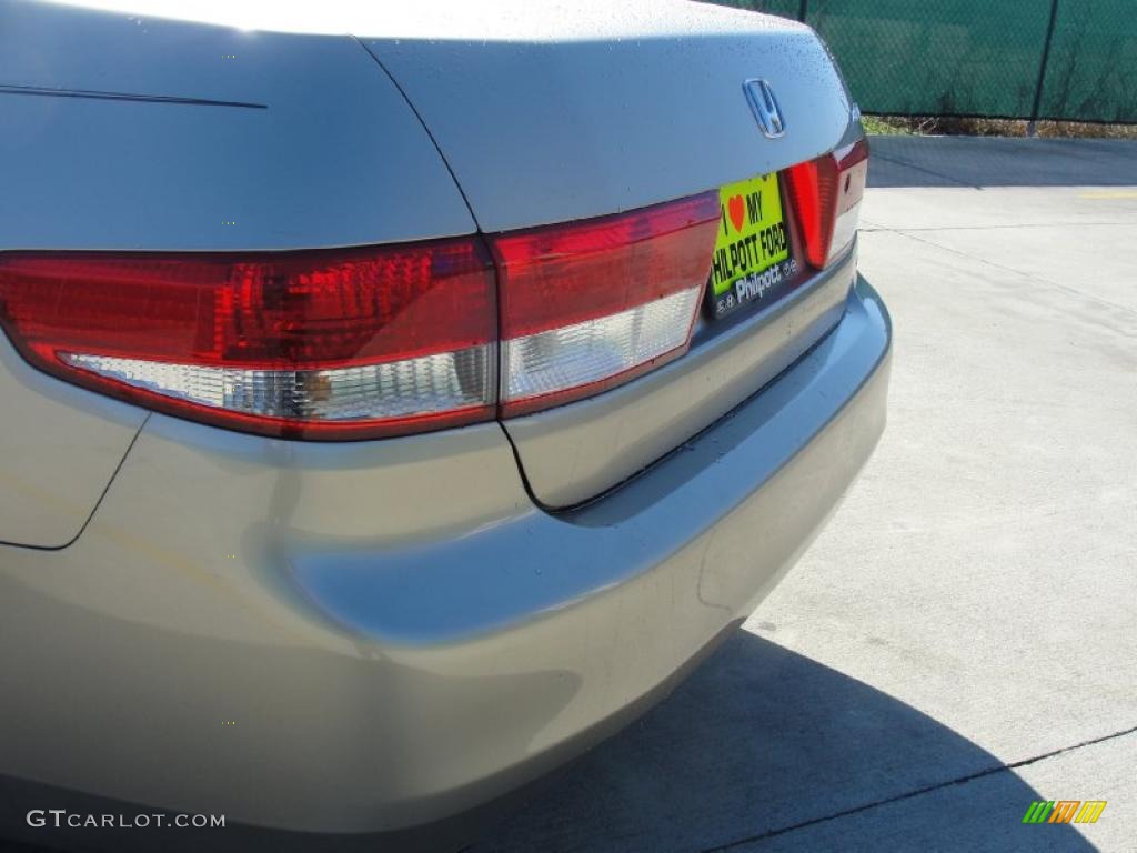 2003 Accord EX V6 Sedan - Desert Mist Metallic / Ivory photo #25