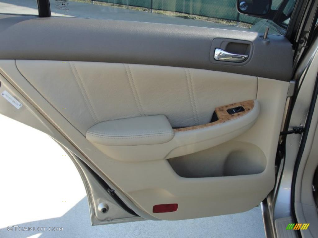 2003 Accord EX V6 Sedan - Desert Mist Metallic / Ivory photo #34