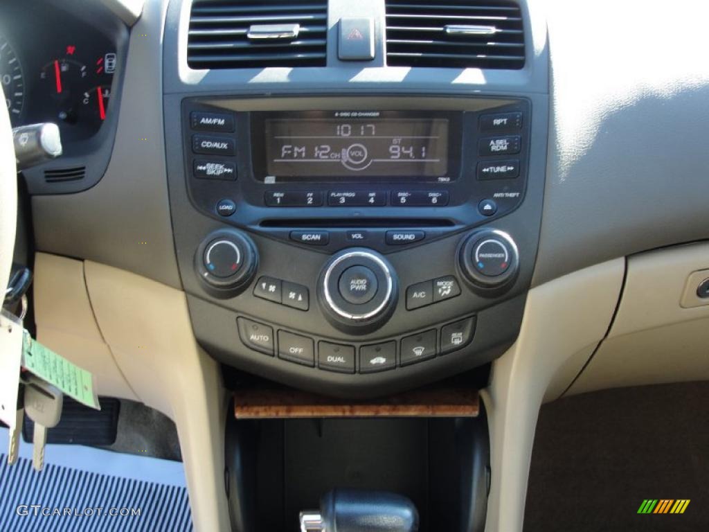 2003 Accord EX V6 Sedan - Desert Mist Metallic / Ivory photo #42