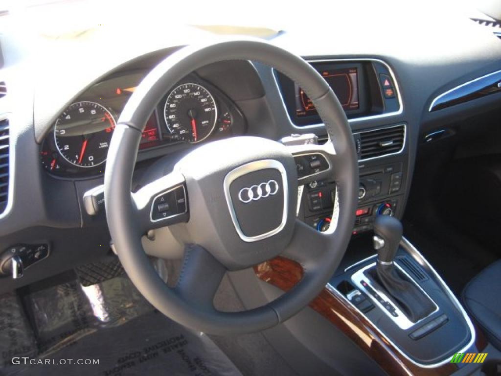 2011 Audi Q5 2.0T quattro Black Steering Wheel Photo #45210645