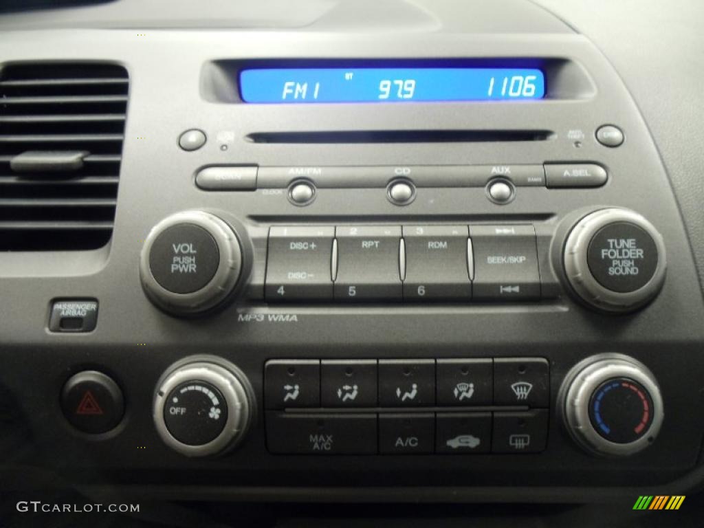 2010 Honda Civic LX Sedan Controls Photo #45212581