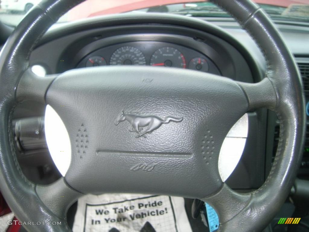 2002 Mustang GT Coupe - Laser Red Metallic / Dark Charcoal photo #17