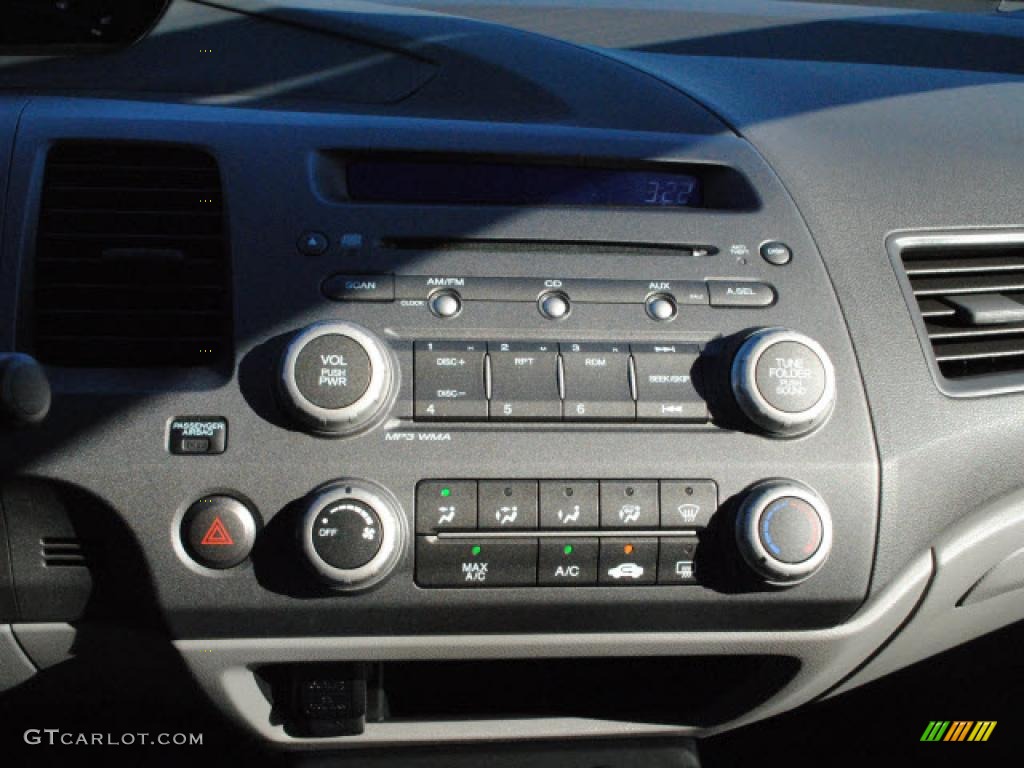 2010 Honda Civic EX Sedan Controls Photo #45218813