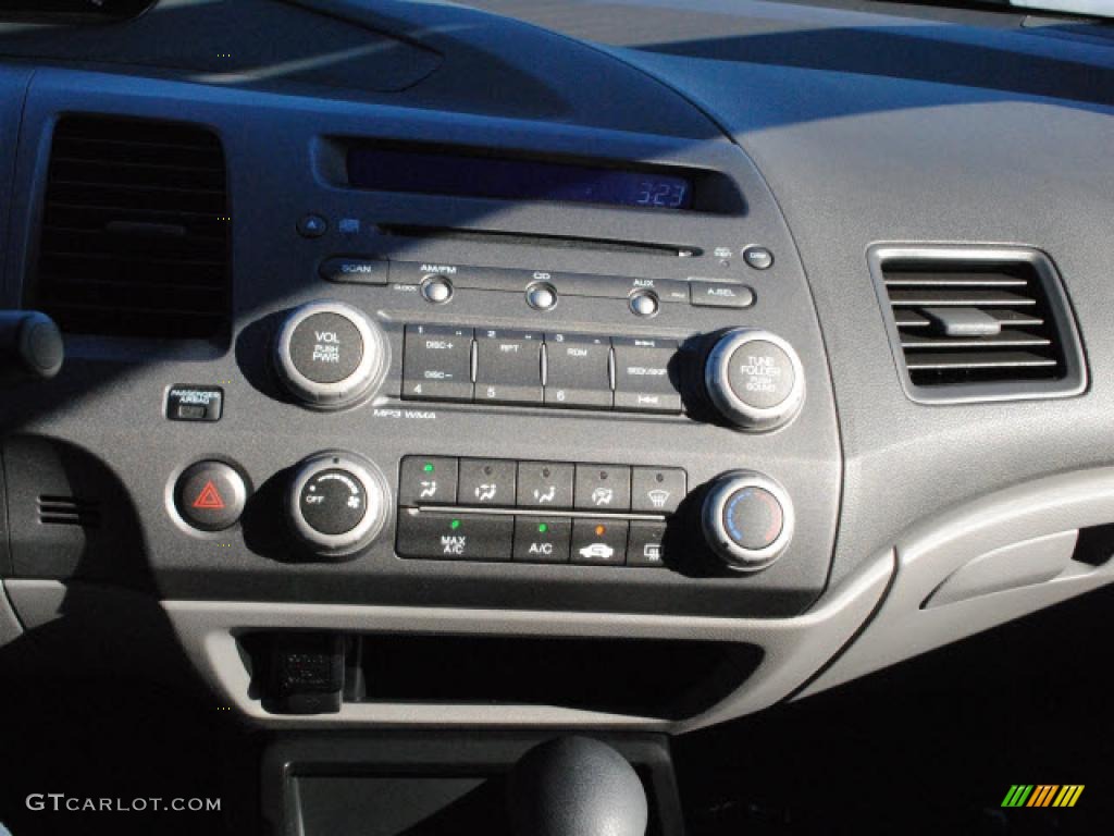 2010 Honda Civic EX Sedan Controls Photo #45218845
