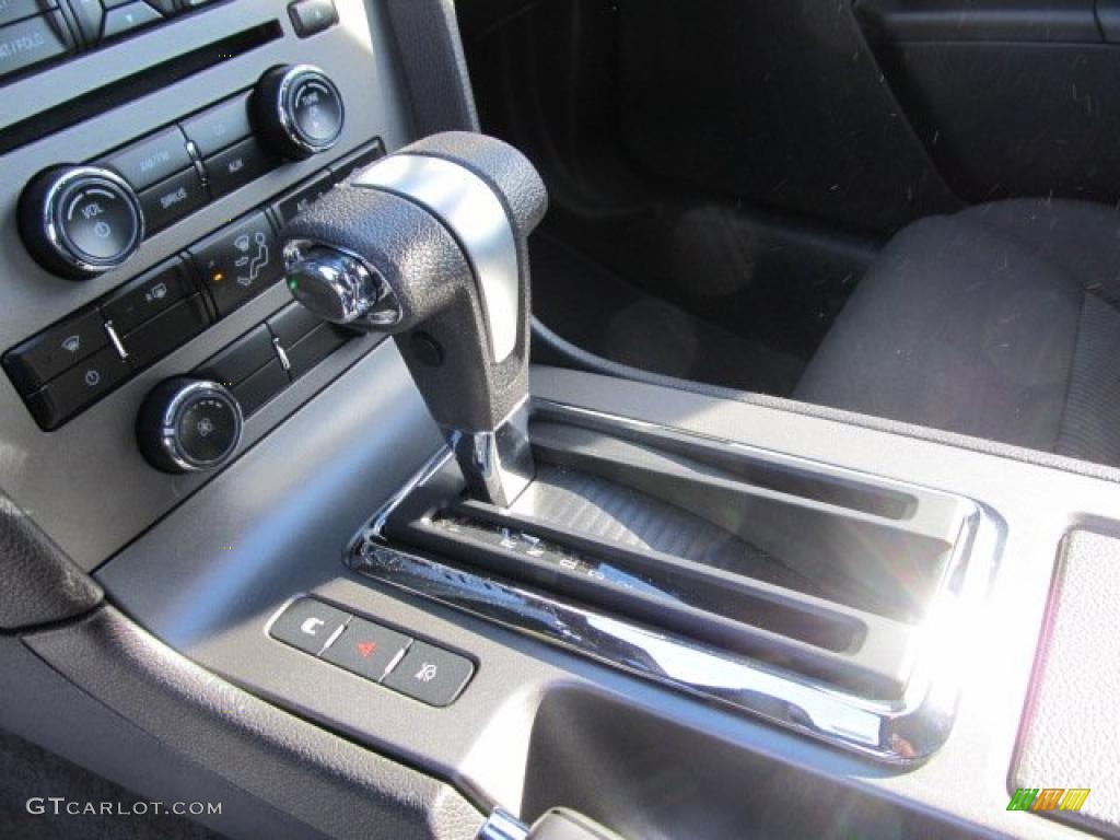 2011 Mustang V6 Convertible - Grabber Blue / Charcoal Black photo #7