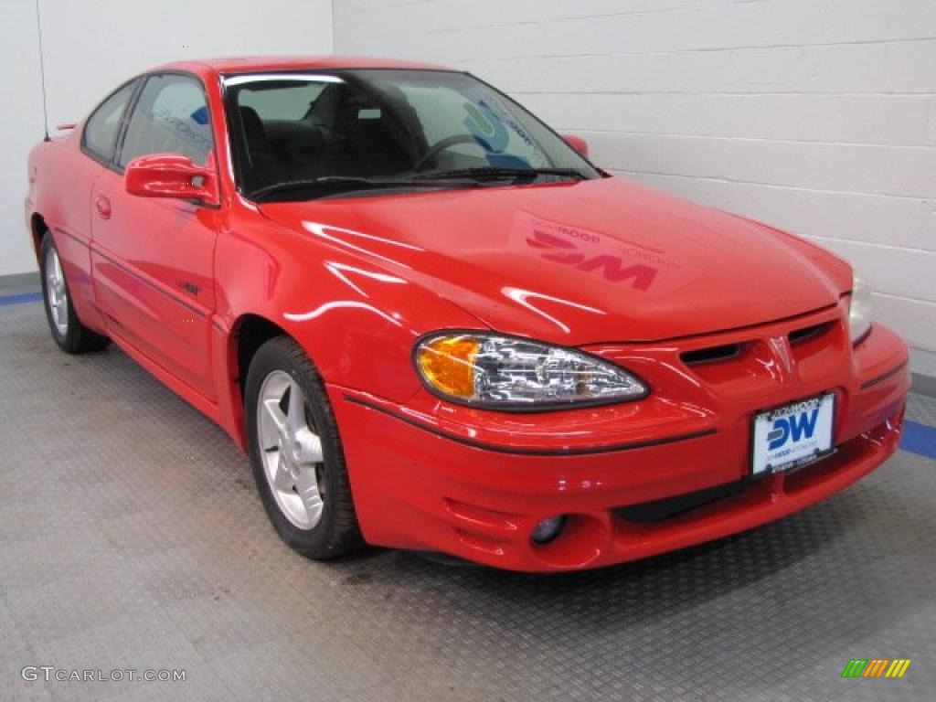 2001 Grand Am GT Coupe - Bright Red / Dark Pewter photo #1