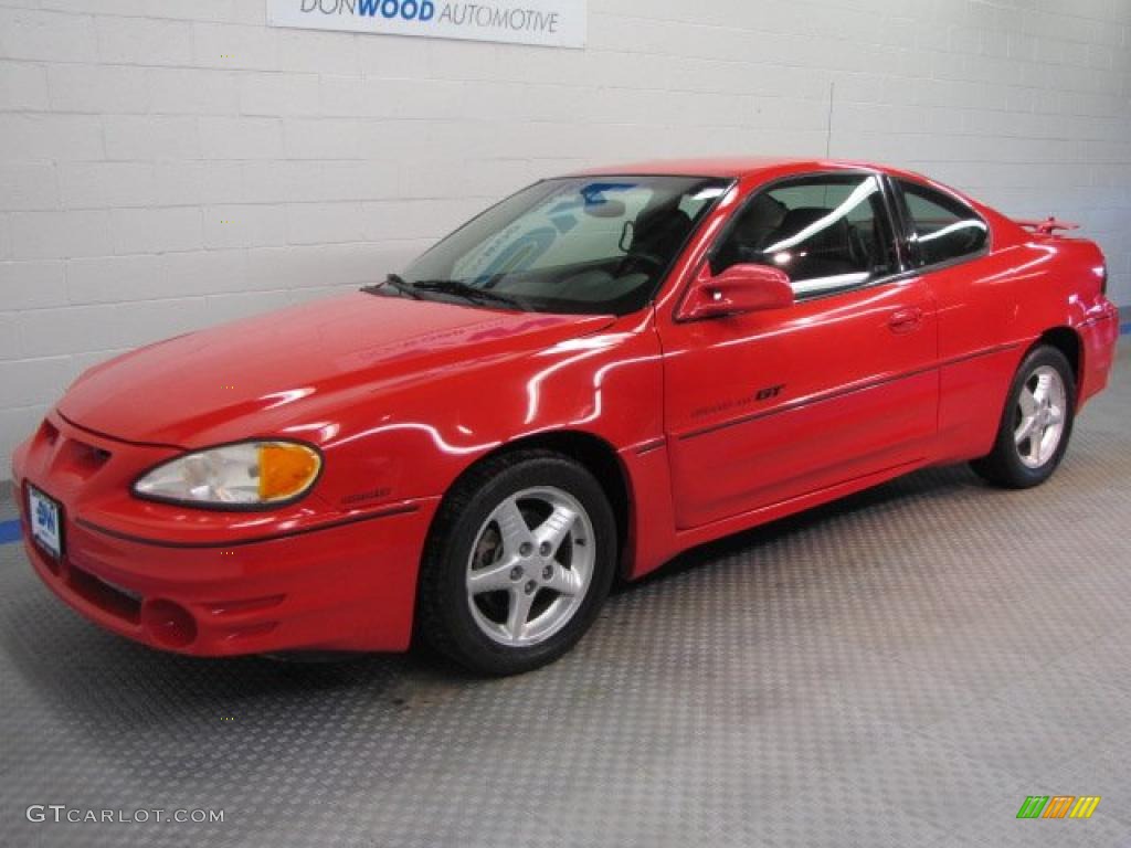 2001 Grand Am GT Coupe - Bright Red / Dark Pewter photo #2