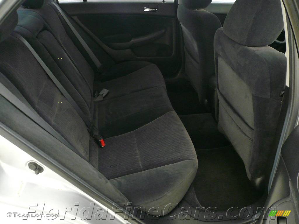2003 Accord LX Sedan - Satin Silver Metallic / Black photo #14
