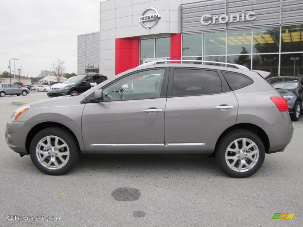 2011 Rogue SL - Platinum Graphite / Black photo #2