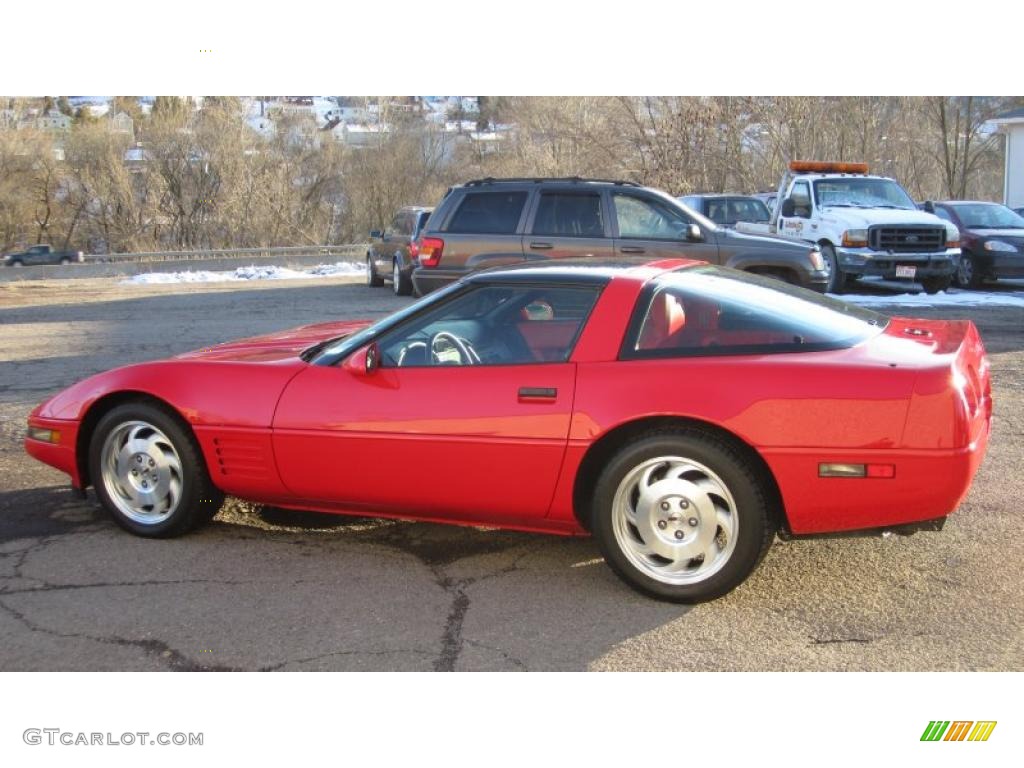 Torch Red 1993 Chevrolet Corvette Coupe Exterior Photo #45222525