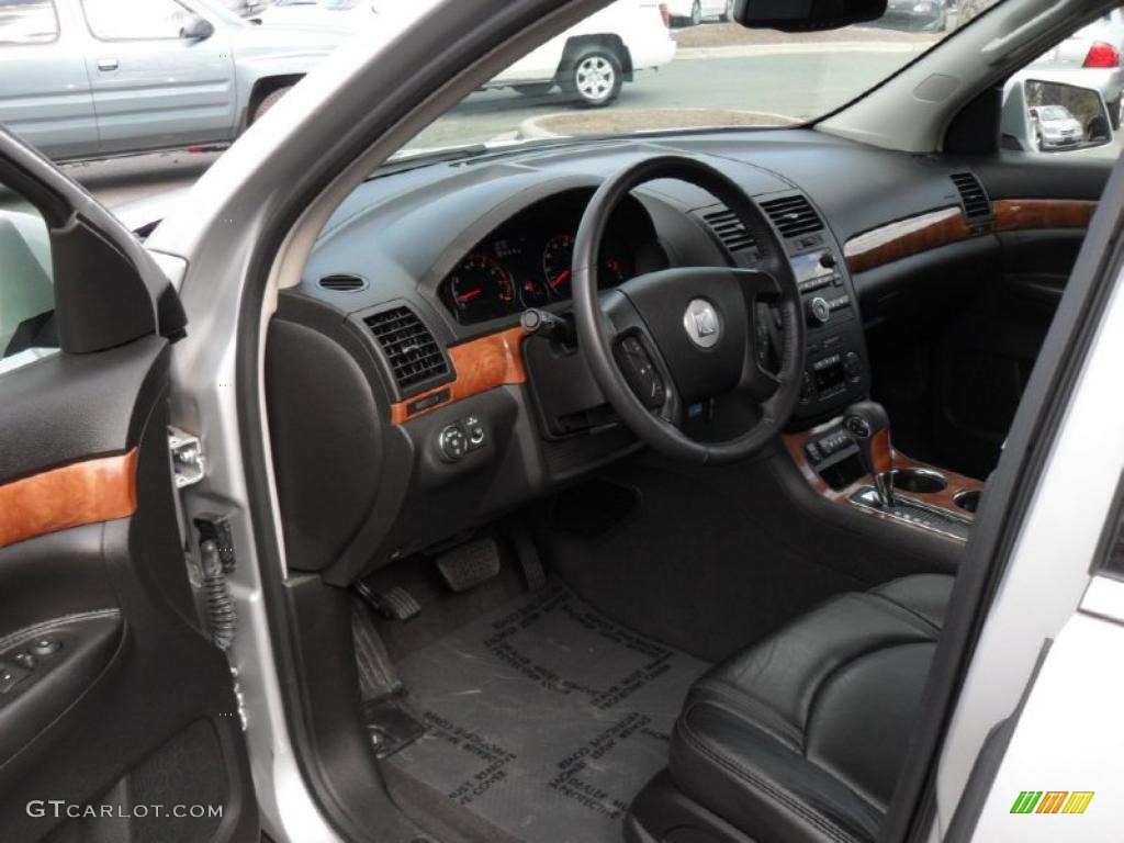 2009 Saturn Outlook XR Interior Color Photos