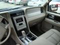 2008 Vapor Silver Metallic Lincoln Navigator Luxury  photo #26