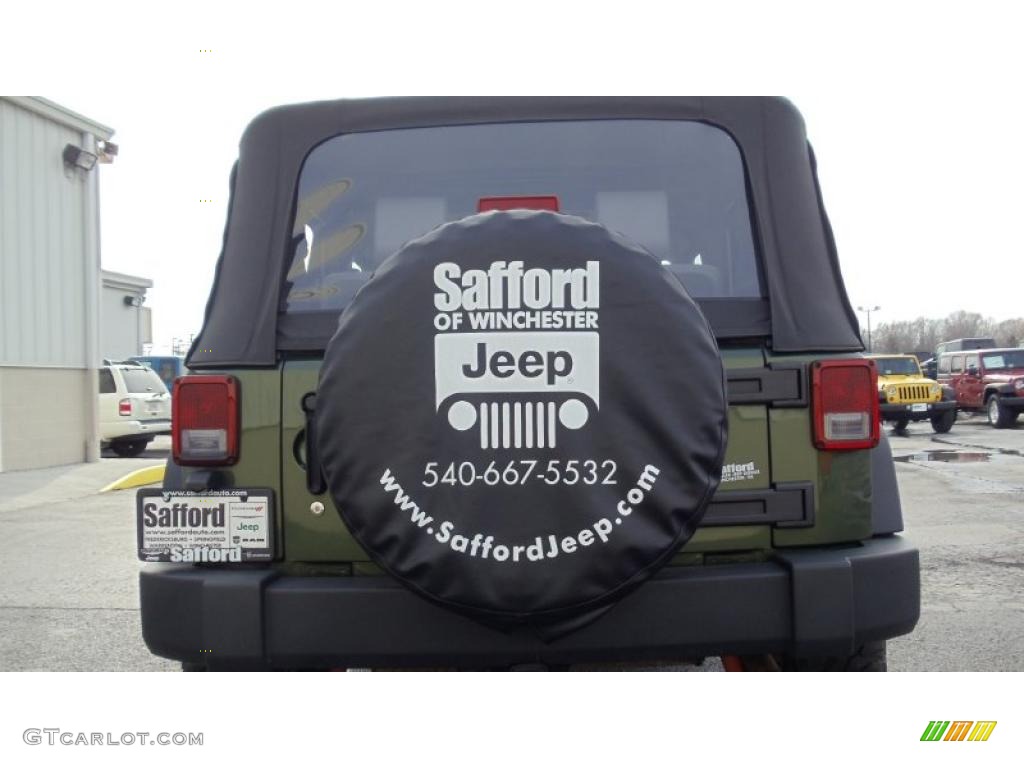 2009 Wrangler Rubicon 4x4 - Jeep Green Metallic / Dark Slate Gray/Medium Slate Gray photo #6