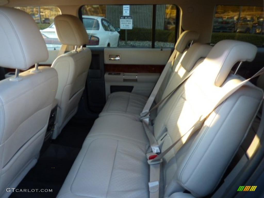 Medium Light Stone Interior 2010 Ford Flex Limited AWD Photo #45231457