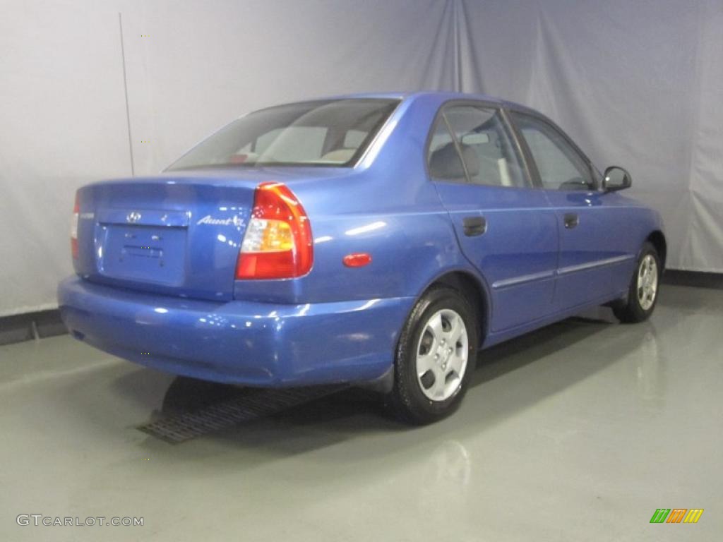 2002 Accent GL Sedan - Coastal Blue / Gray photo #3