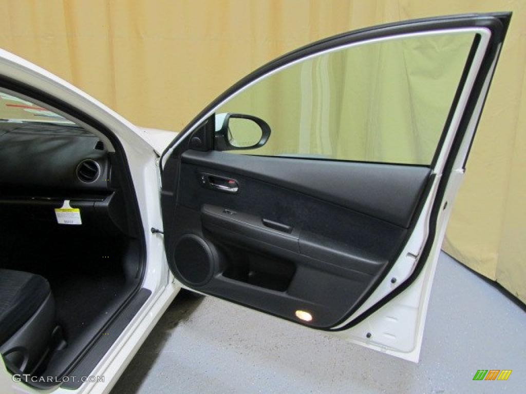 2010 MAZDA6 i Touring Sedan - Performance White / Black photo #16