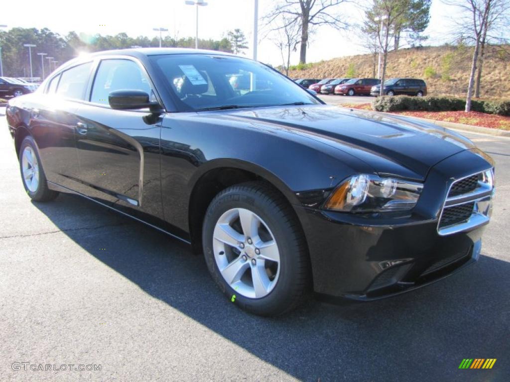 Brilliant Black Crystal Pearl 2011 Dodge Charger SE Exterior Photo #45237481