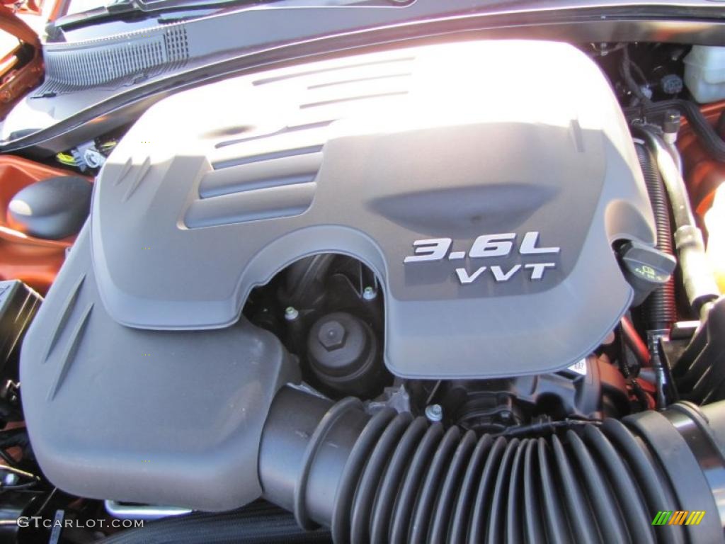 2011 Dodge Charger SE 3.6 Liter DOHC 24-Valve VVT Pentastar V6 Engine Photo #45237577