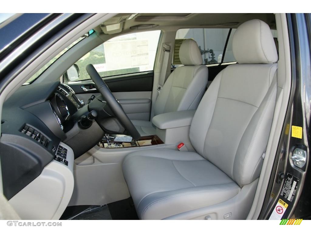 Ash Interior 2011 Toyota Highlander Limited 4WD Photo #45237805