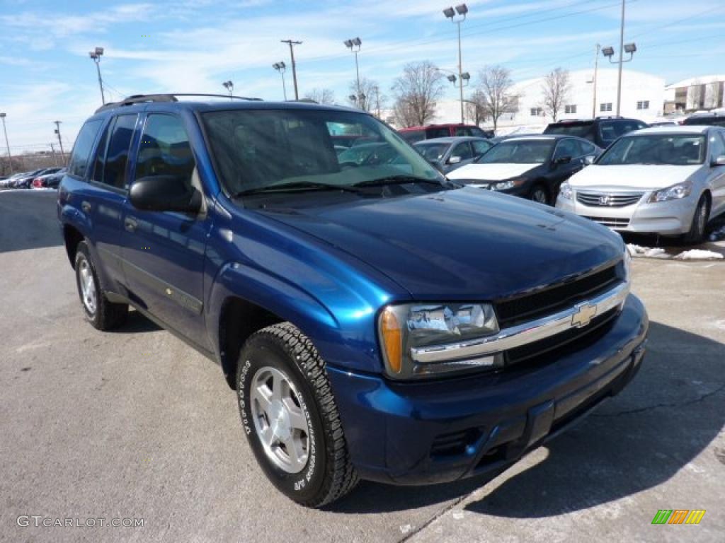 Indigo Blue Metallic 2004 Chevrolet TrailBlazer LS 4x4 Exterior Photo #45238445