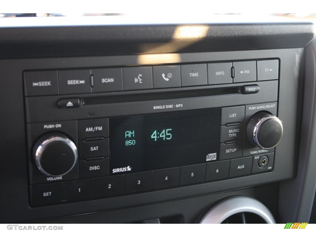 2008 Jeep Wrangler Sahara 4x4 Controls Photo #45243702
