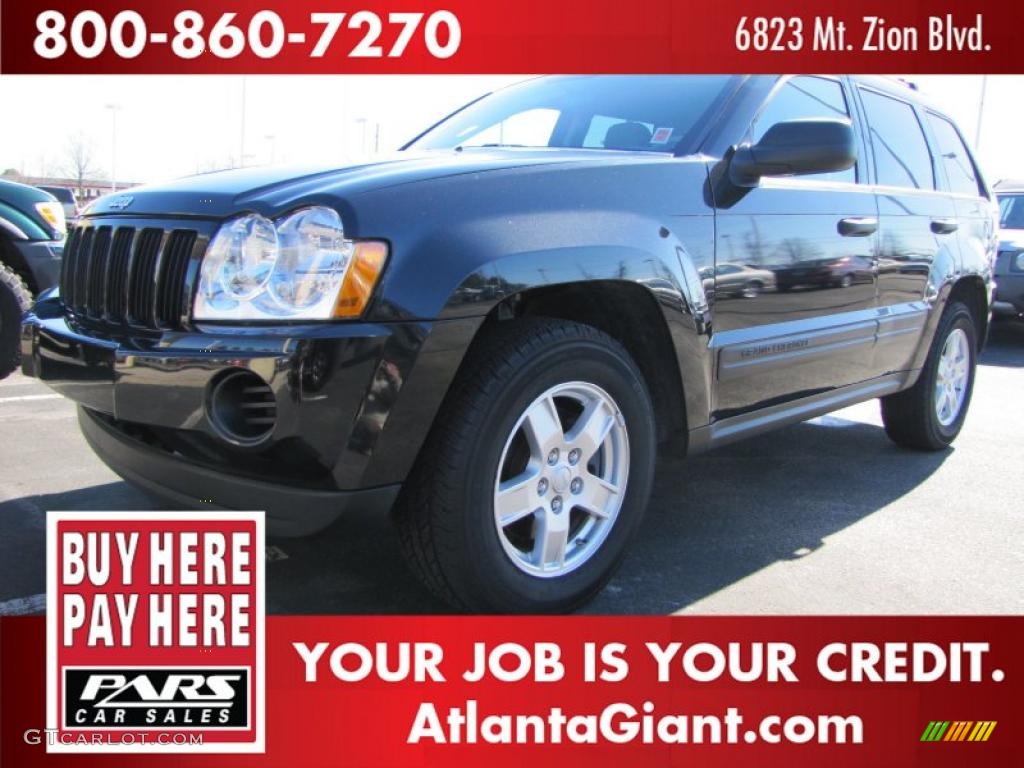 2005 Grand Cherokee Laredo - Brilliant Black Crystal Pearl / Medium Slate Gray photo #1