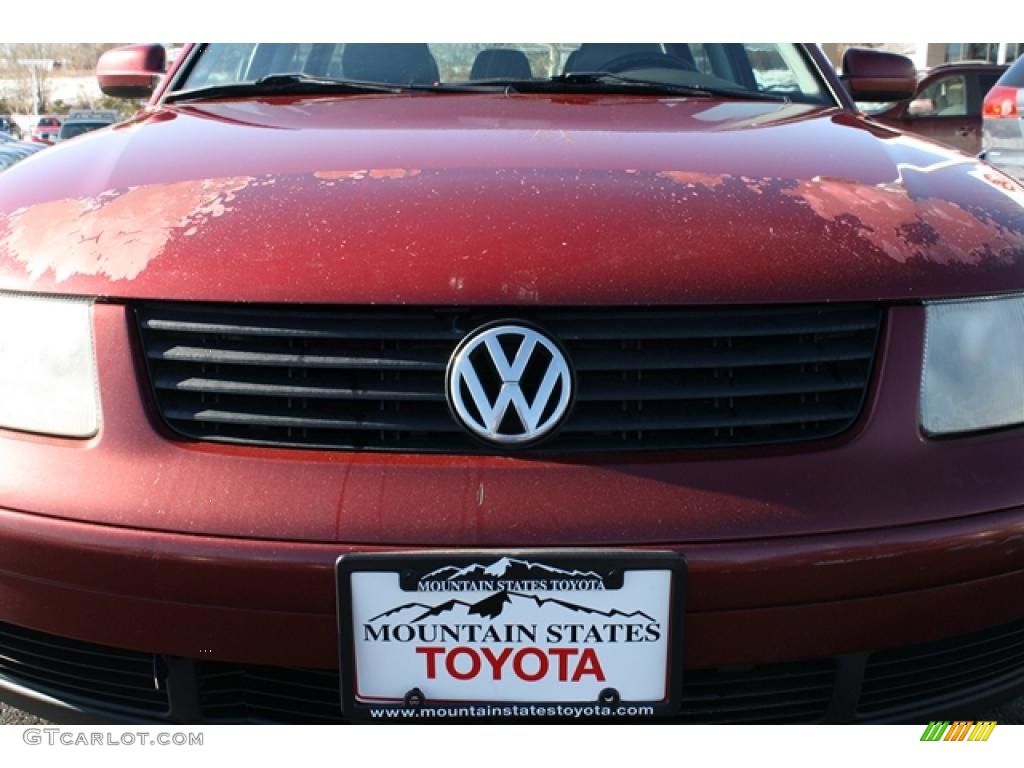 2000 Passat GLS V6 Wagon - Colorado Red Metallic / Grey photo #29